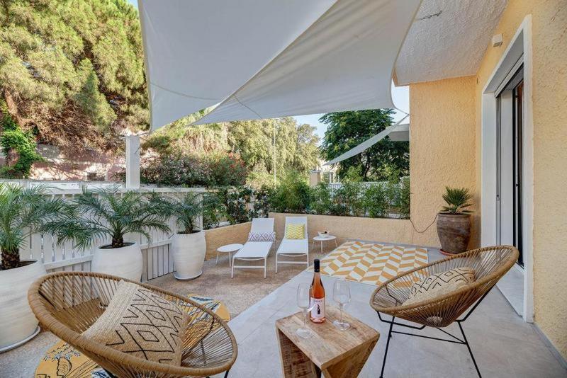 Le Palmette Suites カリアリ エクステリア 写真