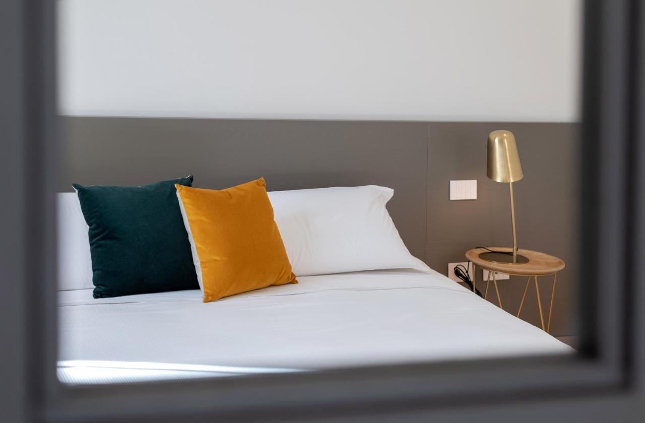 Le Palmette Suites カリアリ エクステリア 写真
